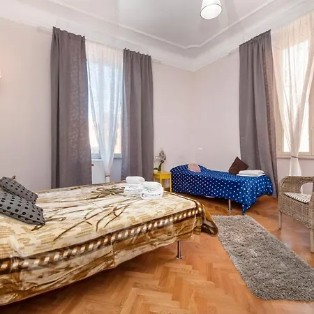 Gasthof In Bb - Double Near Central Train Station *